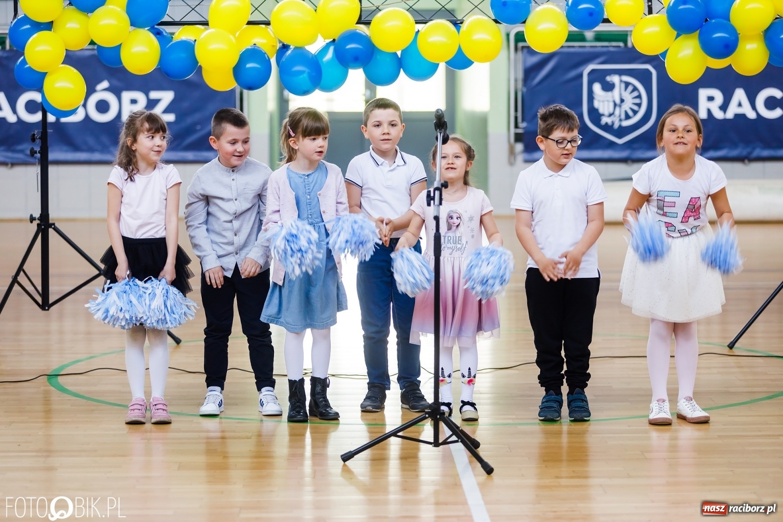 Zdjęcie w galerii na portalu naszraciborz.pl: Festiwal Twórczości Dziecięcej w Arenie Rafako wiadomości z regionu