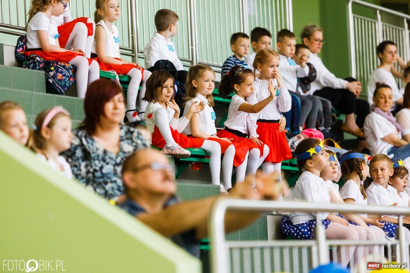 Zdjęcie w galerii na portalu naszraciborz.pl: Festiwal Twórczości Dziecięcej w Arenie Rafako wiadomości z regionu