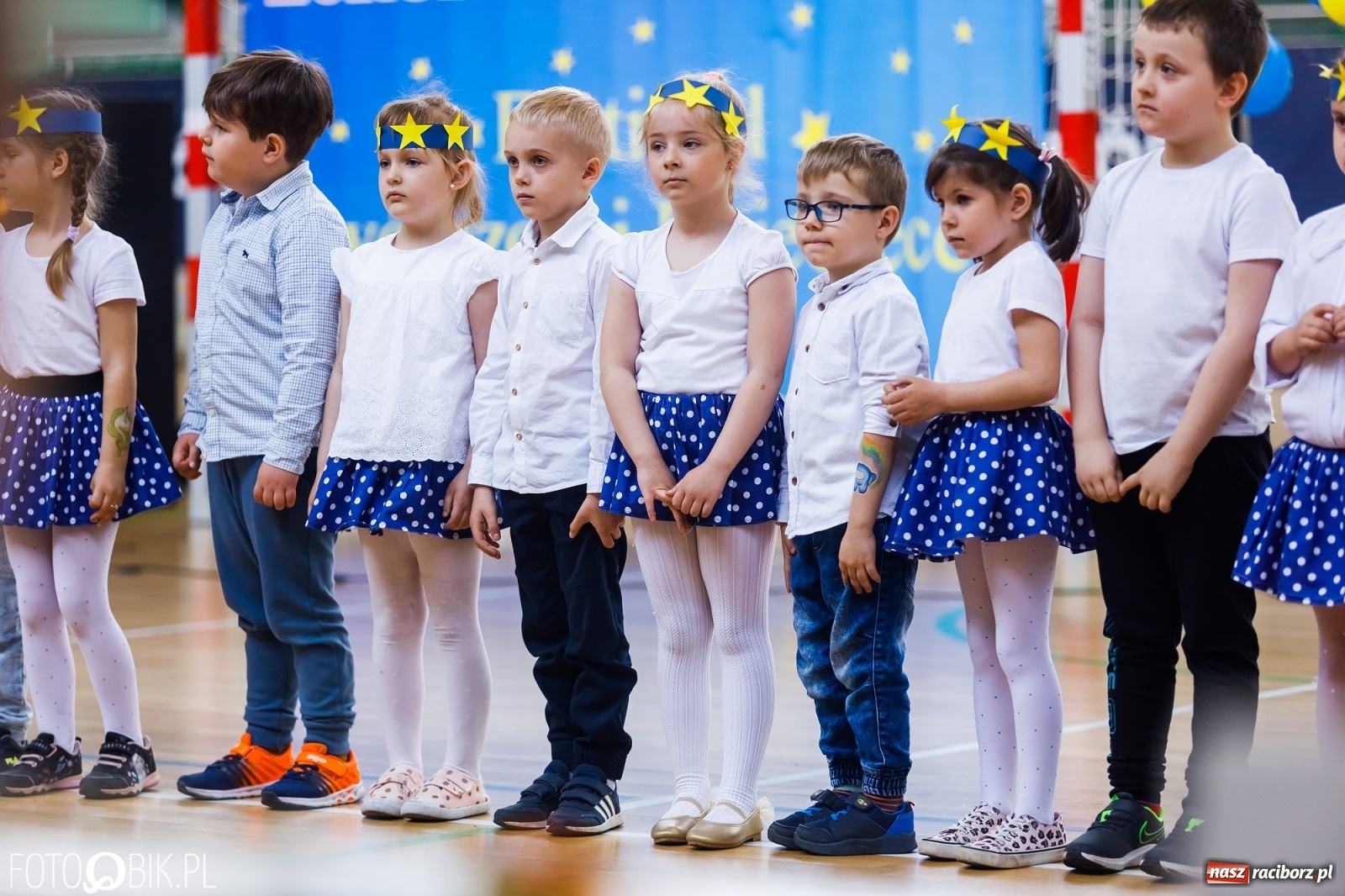 Zdjęcie w galerii na portalu naszraciborz.pl: Festiwal Twórczości Dziecięcej w Arenie Rafako wiadomości z regionu