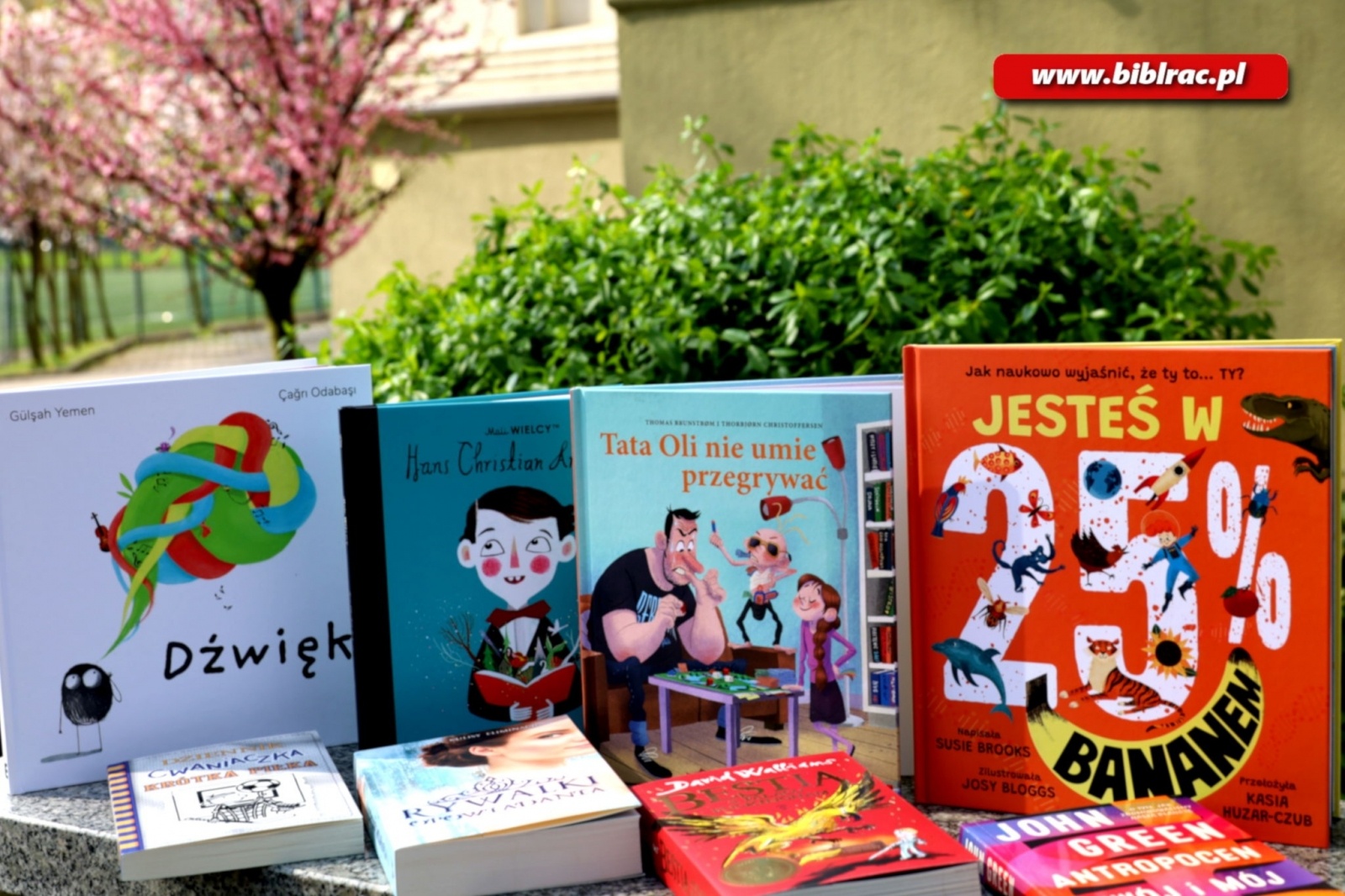Zdjęcie w galerii na portalu naszraciborz.pl: Nowości na bibliotecznej półce w Raciborzu wiadomości z regionu