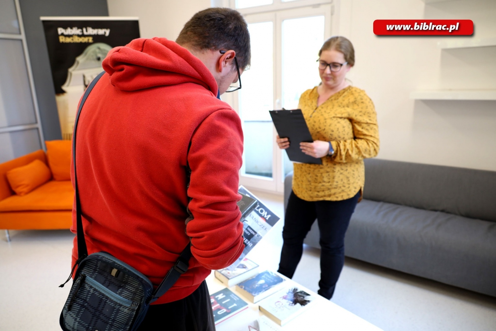 Zdjęcie w galerii na portalu naszraciborz.pl: Mateusz Waniczek najlepszym znawcą prozy Tolkiena wiadomości z regionu