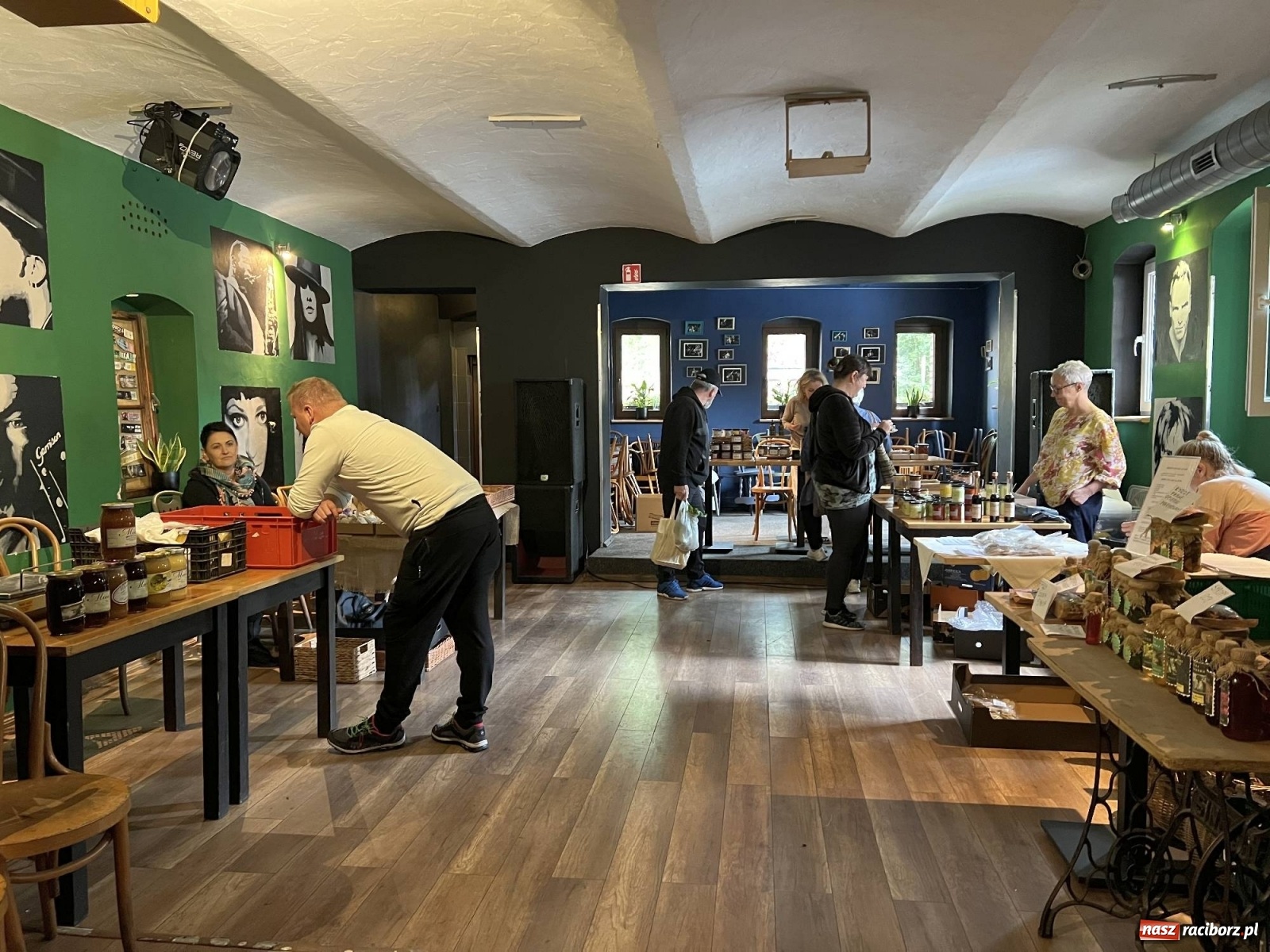 Zdjęcie w galerii na portalu naszraciborz.pl: Inflacja dotarła na raciborski BIOBazar. Ile kosztuje dziś zdrowe jedzenie? wiadomości z regionu