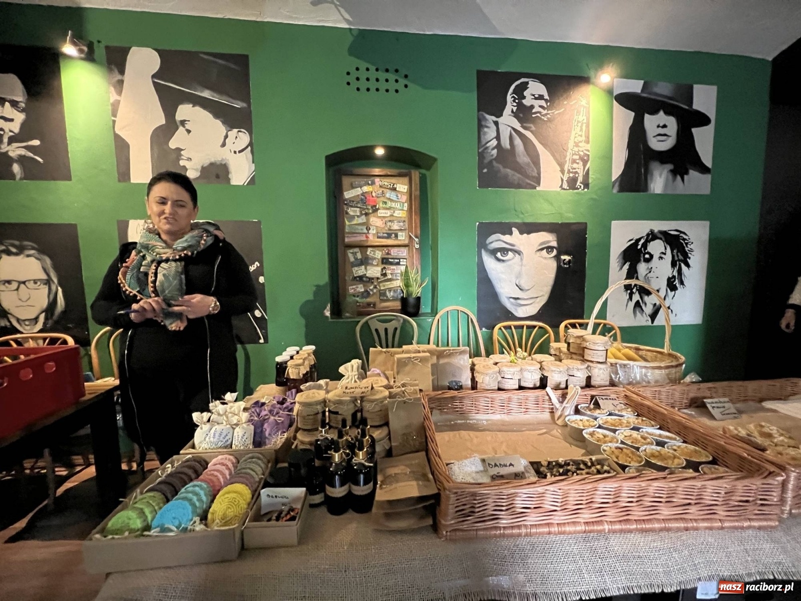 Zdjęcie w galerii na portalu naszraciborz.pl: Inflacja dotarła na raciborski BIOBazar. Ile kosztuje dziś zdrowe jedzenie? wiadomości z regionu