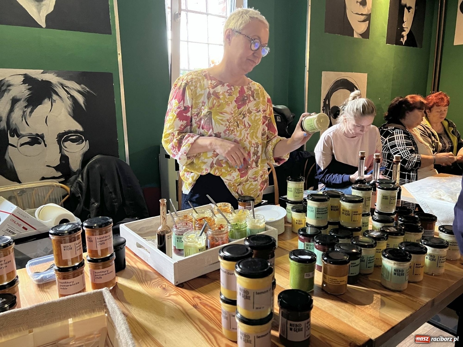 Zdjęcie w galerii na portalu naszraciborz.pl: Inflacja dotarła na raciborski BIOBazar. Ile kosztuje dziś zdrowe jedzenie? wiadomości z regionu