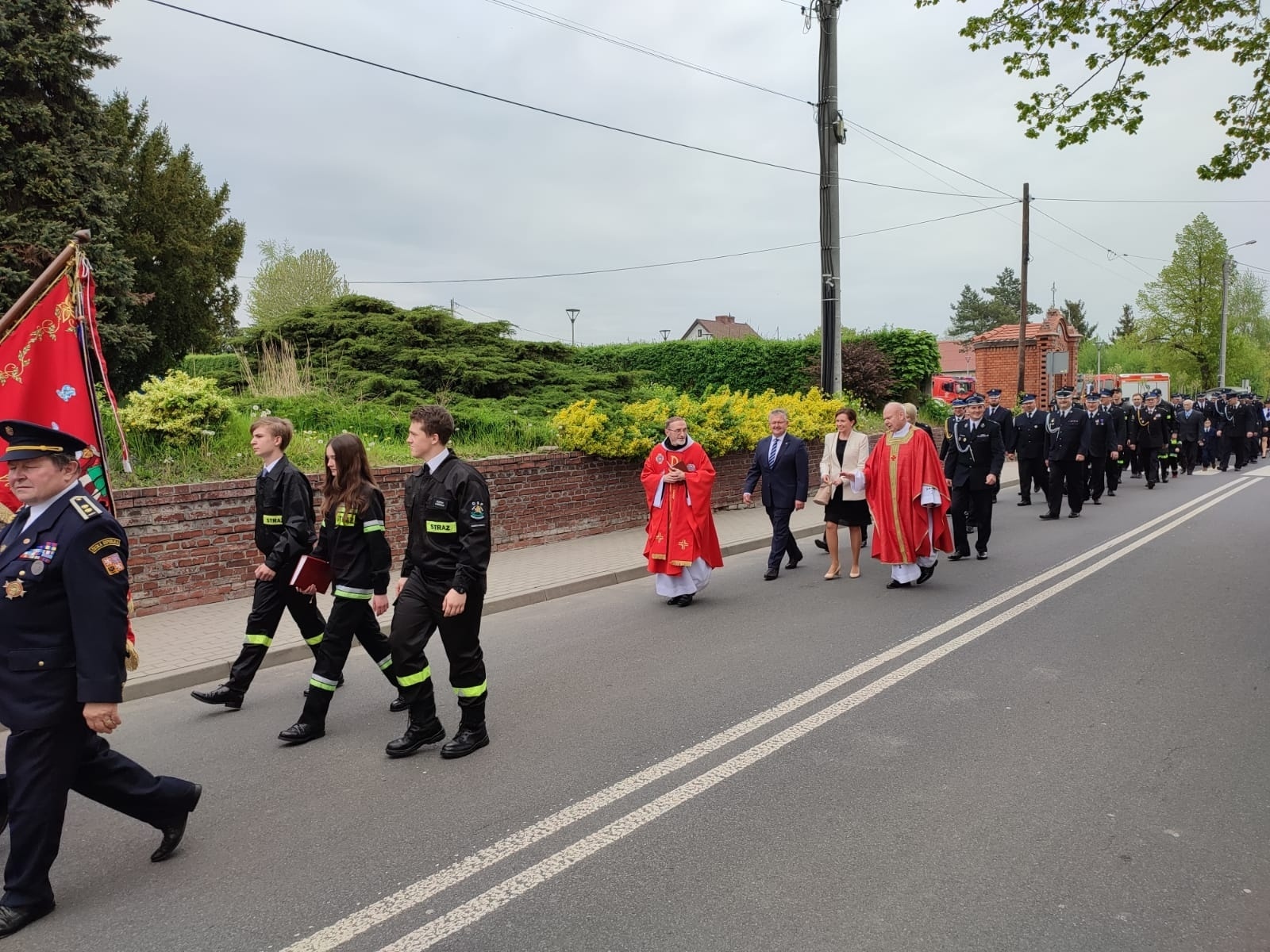Zdjęcie w galerii na portalu naszraciborz.pl: Strażacki capstrzyk i poświęcenie wozu w Bieńkowicach wiadomości z regionu