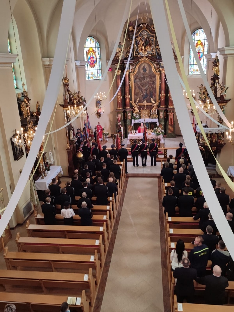 Zdjęcie w galerii na portalu naszraciborz.pl: Strażacki capstrzyk i poświęcenie wozu w Bieńkowicach wiadomości z regionu