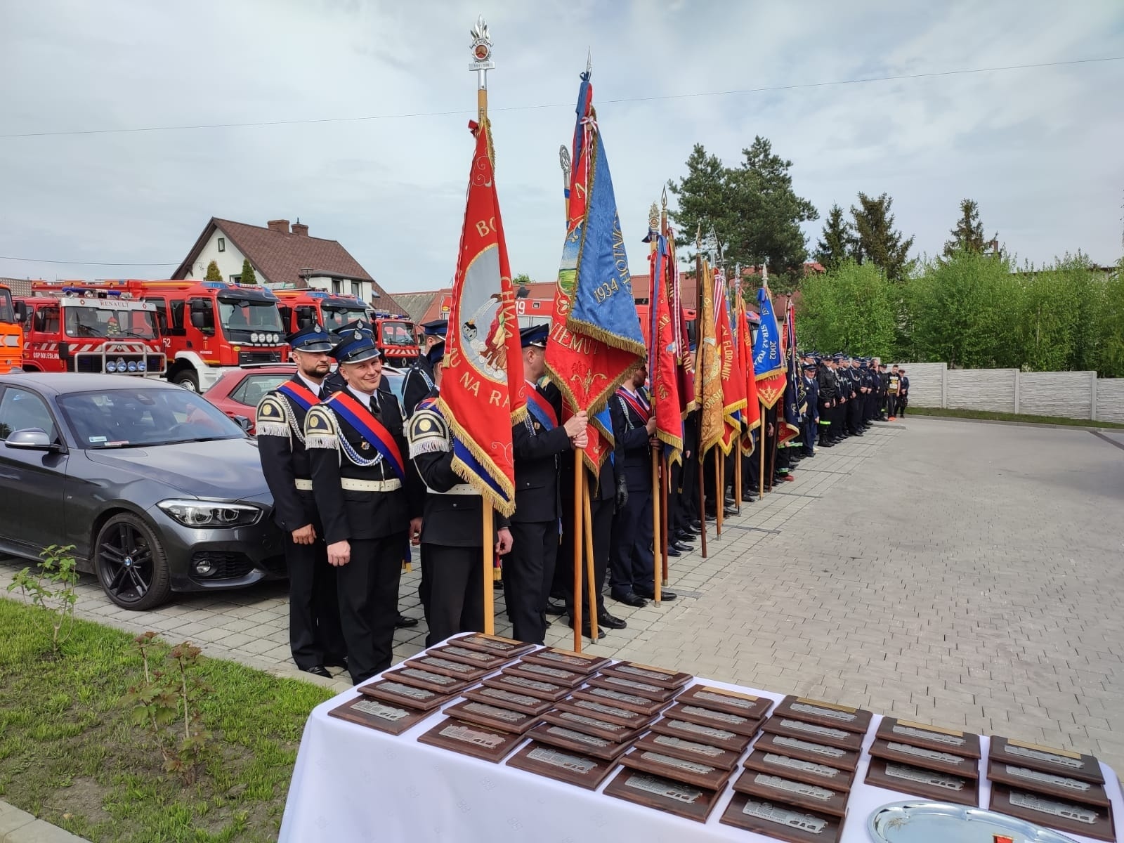 Zdjęcie w galerii na portalu naszraciborz.pl: Strażacki capstrzyk i poświęcenie wozu w Bieńkowicach wiadomości z regionu