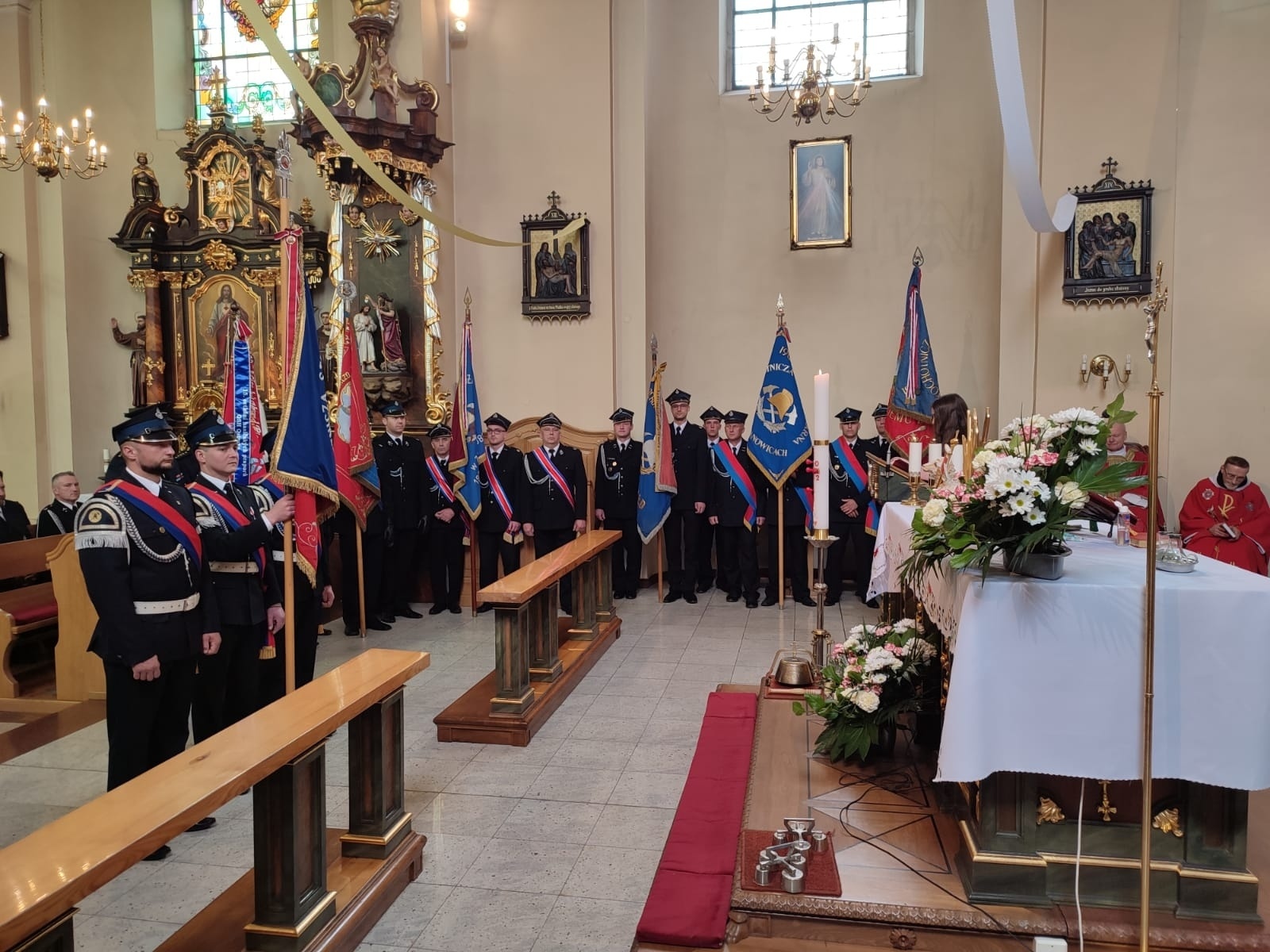 Zdjęcie w galerii na portalu naszraciborz.pl: Strażacki capstrzyk i poświęcenie wozu w Bieńkowicach wiadomości z regionu