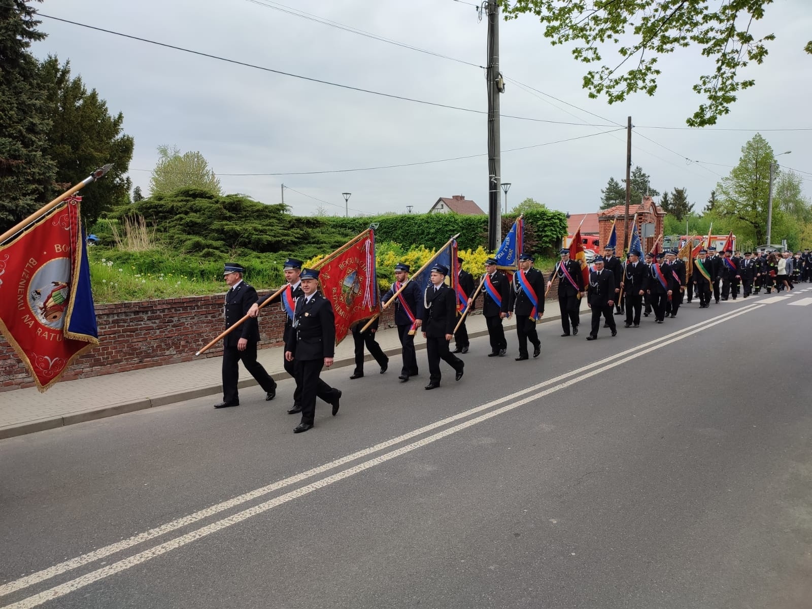 Zdjęcie w galerii na portalu naszraciborz.pl: Strażacki capstrzyk i poświęcenie wozu w Bieńkowicach wiadomości z regionu