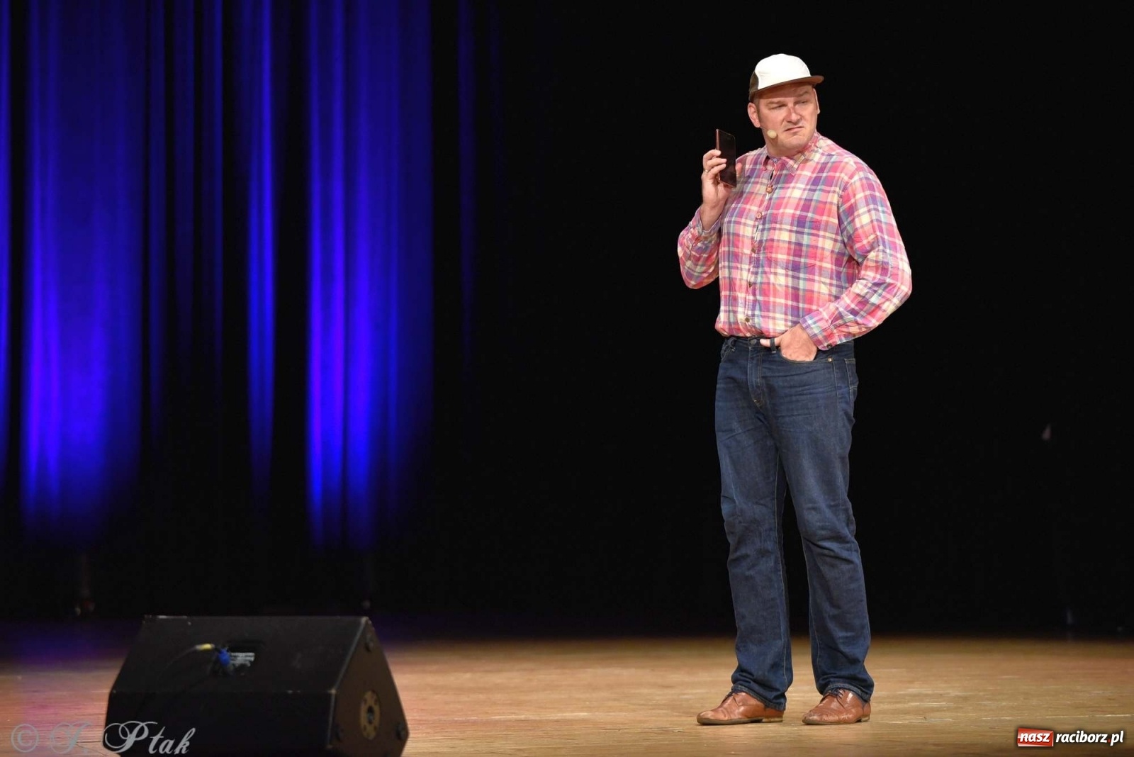 Zdjęcie w galerii na portalu naszraciborz.pl: Kabaret Smile z nowym programem w Raciborzu wiadomości z regionu