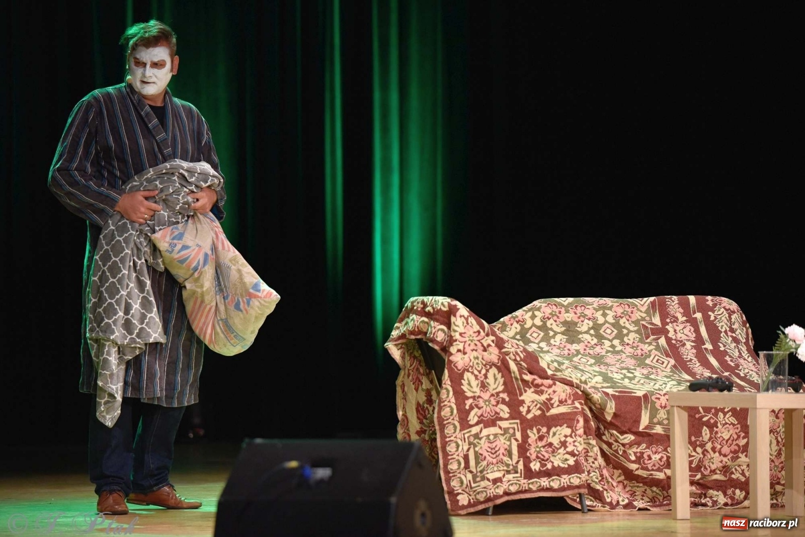 Zdjęcie w galerii na portalu naszraciborz.pl: Kabaret Smile z nowym programem w Raciborzu wiadomości z regionu