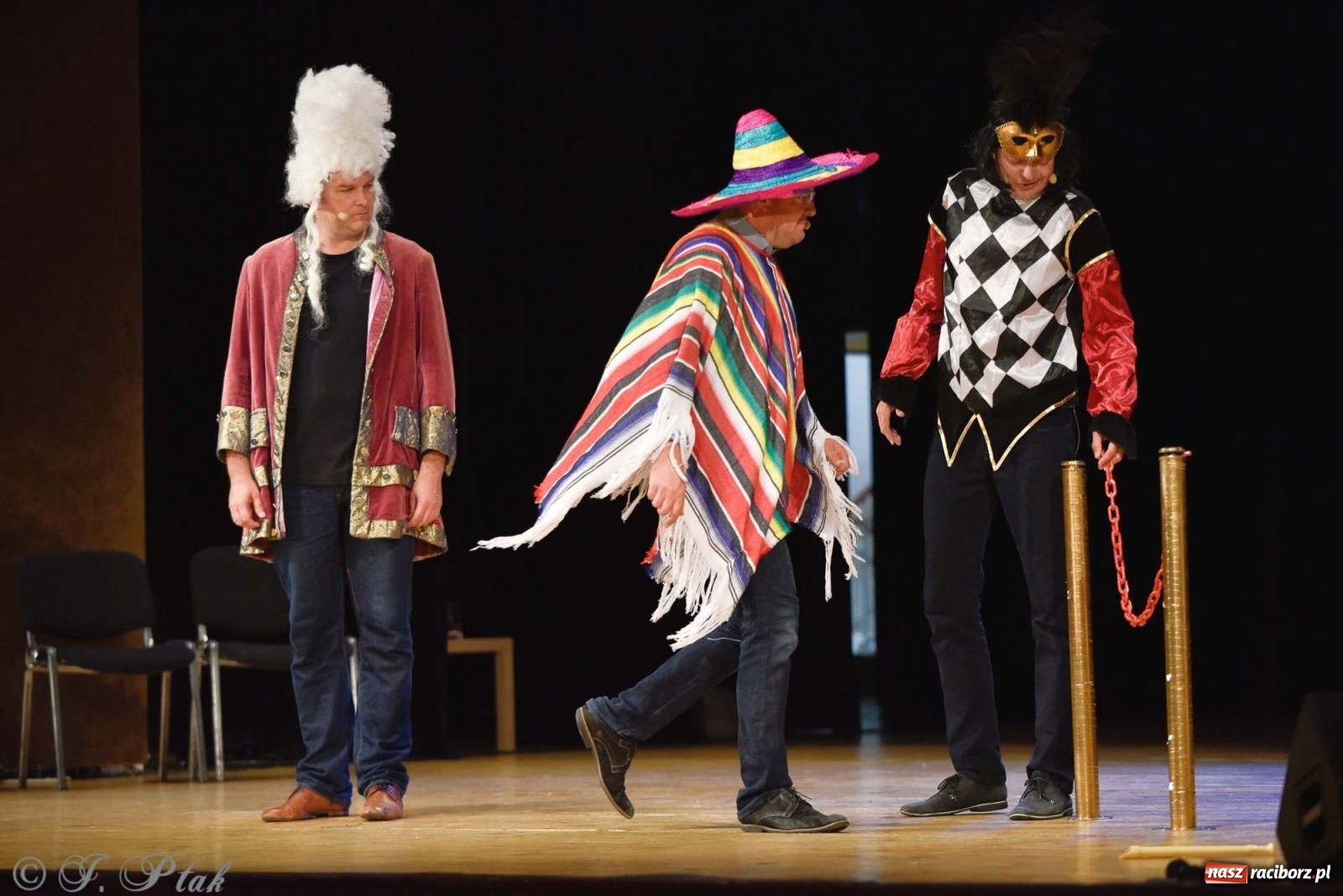 Zdjęcie w galerii na portalu naszraciborz.pl: Kabaret Smile z nowym programem w Raciborzu wiadomości z regionu