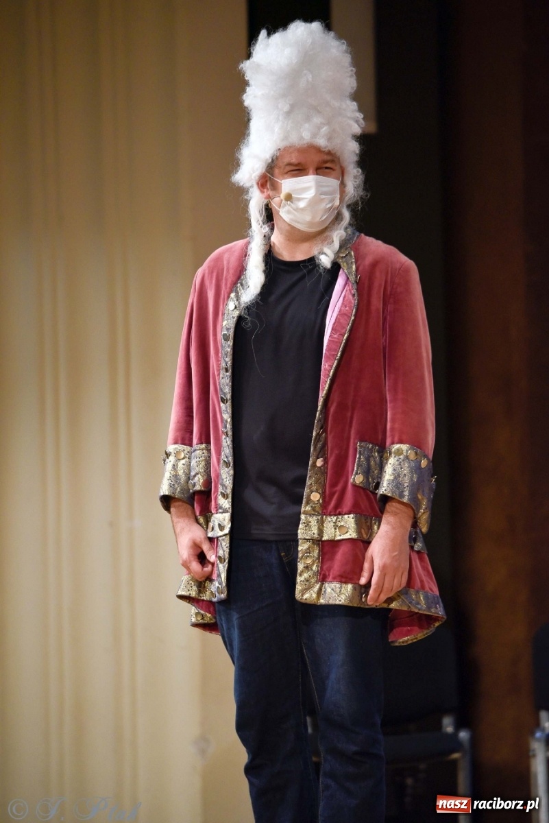 Zdjęcie w galerii na portalu naszraciborz.pl: Kabaret Smile z nowym programem w Raciborzu wiadomości z regionu