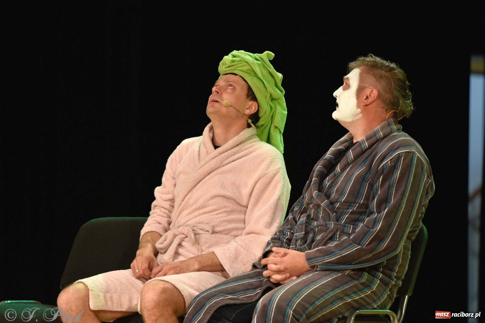 Zdjęcie w galerii na portalu naszraciborz.pl: Kabaret Smile z nowym programem w Raciborzu wiadomości z regionu