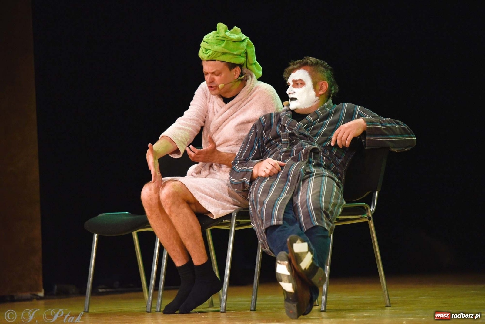 Zdjęcie w galerii na portalu naszraciborz.pl: Kabaret Smile z nowym programem w Raciborzu wiadomości z regionu