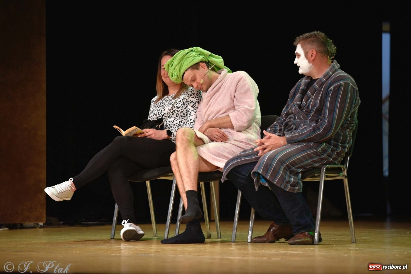 Zdjęcie w galerii na portalu naszraciborz.pl: Kabaret Smile z nowym programem w Raciborzu wiadomości z regionu