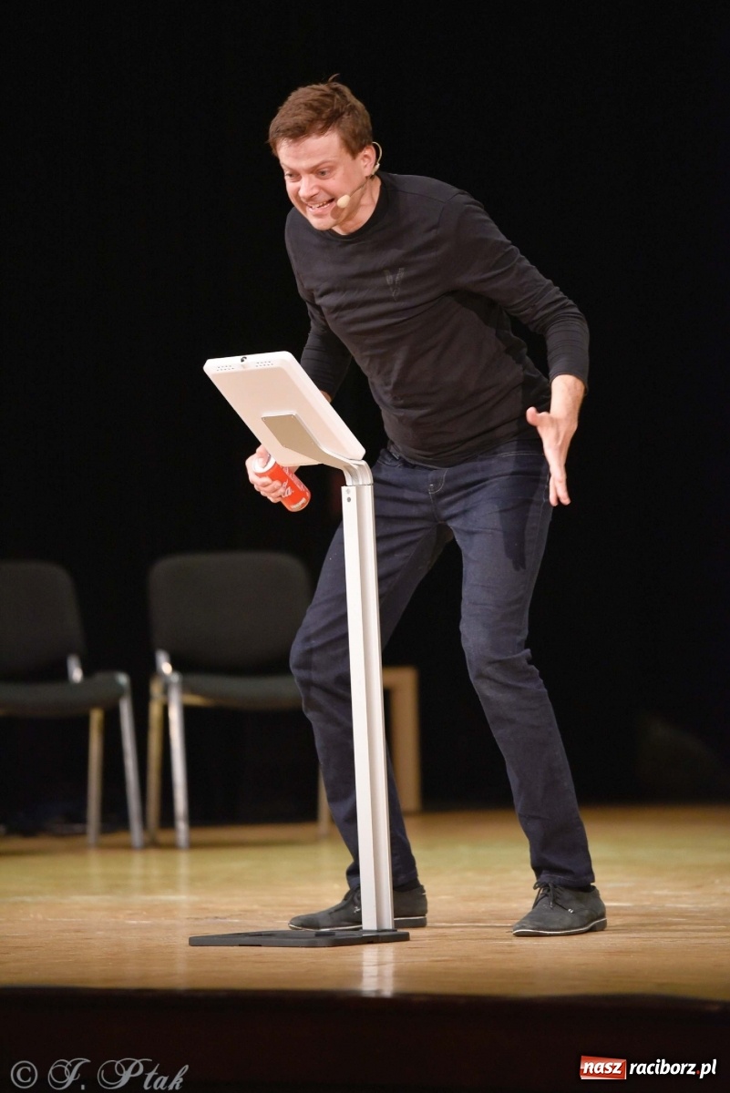 Zdjęcie w galerii na portalu naszraciborz.pl: Kabaret Smile z nowym programem w Raciborzu wiadomości z regionu