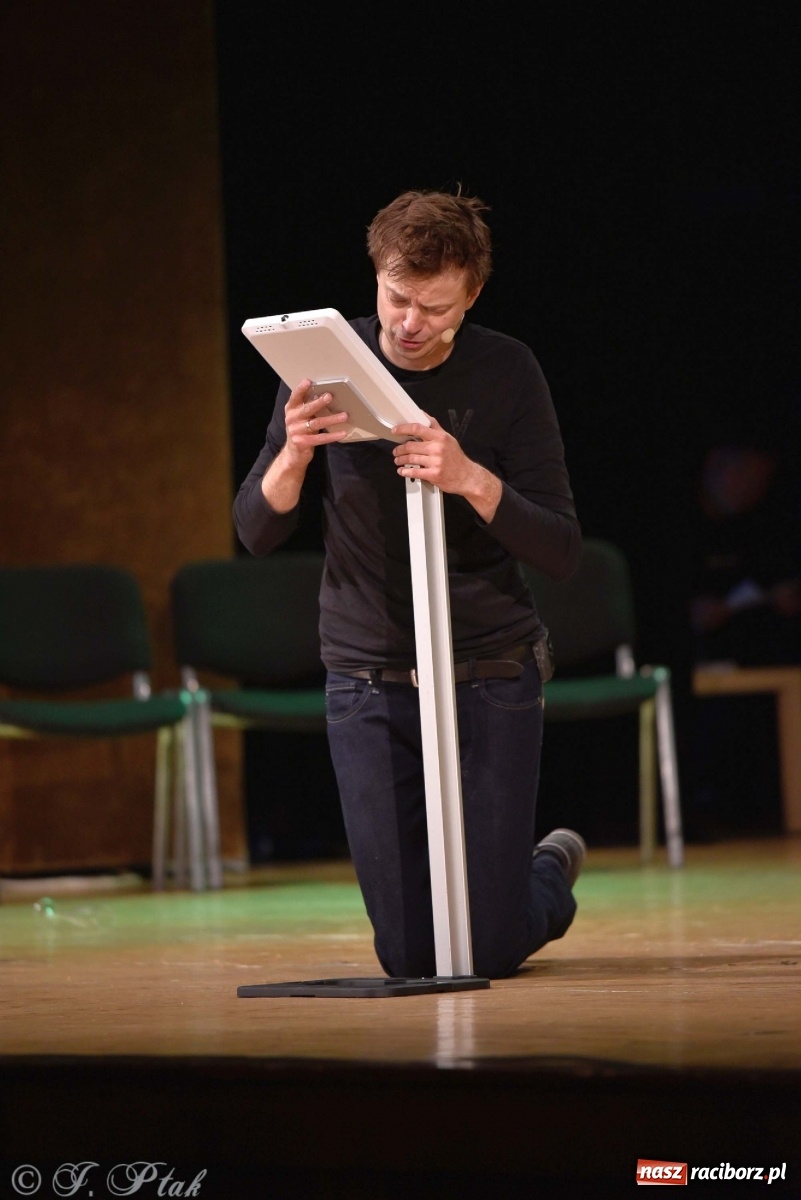 Zdjęcie w galerii na portalu naszraciborz.pl: Kabaret Smile z nowym programem w Raciborzu wiadomości z regionu