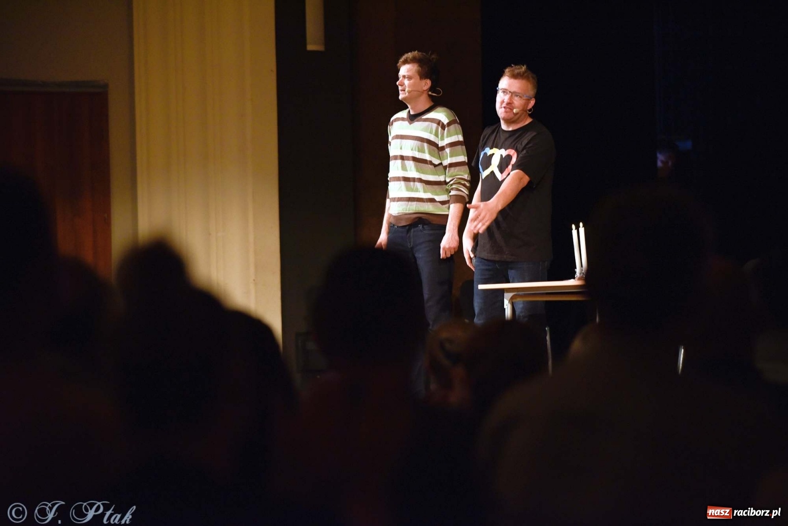 Zdjęcie w galerii na portalu naszraciborz.pl: Kabaret Smile z nowym programem w Raciborzu wiadomości z regionu