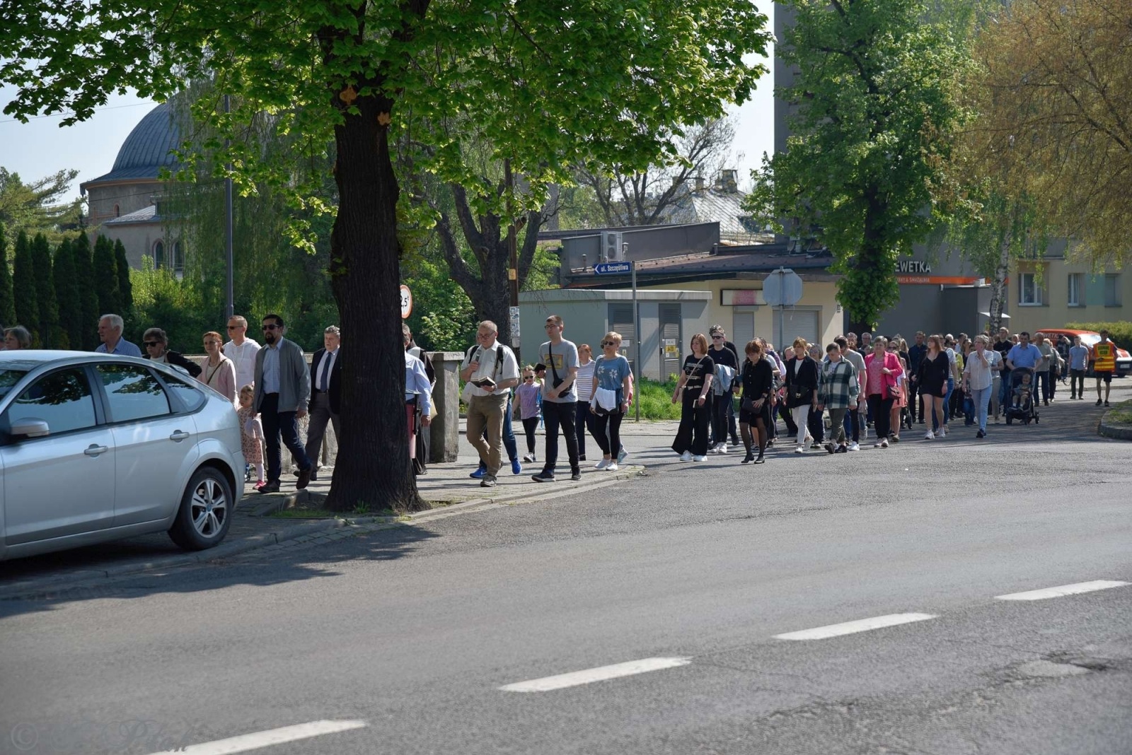 Zdjęcie w galerii na portalu naszraciborz.pl: Wierni z Płoni odbyli ślubowaną pielgrzymkę do Matki Bożej wiadomości z regionu