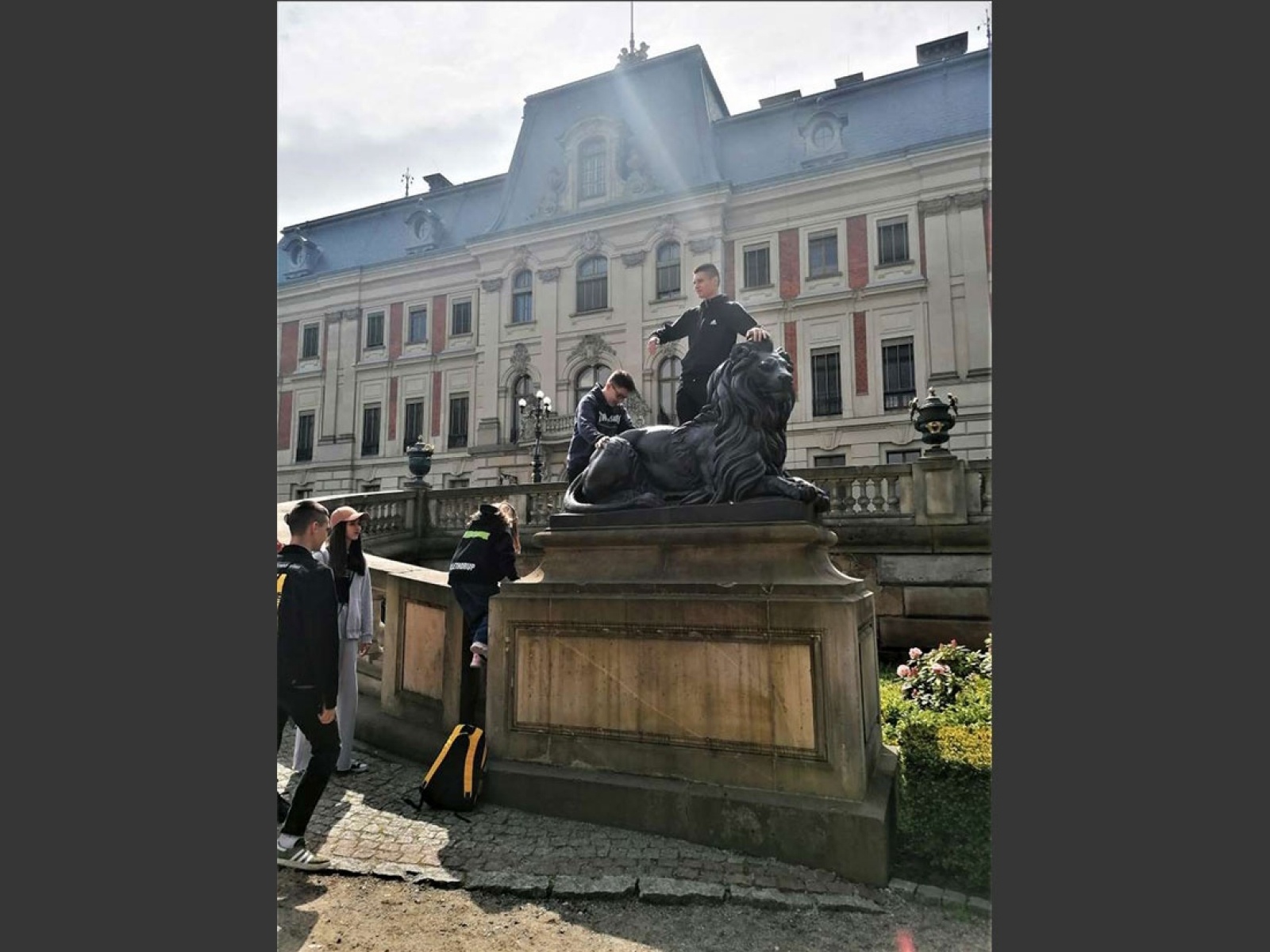 Zdjęcie w galerii na portalu naszraciborz.pl: Był wspólny świąteczny obiad, a teraz wycieczka do Pszczyny wiadomości z regionu