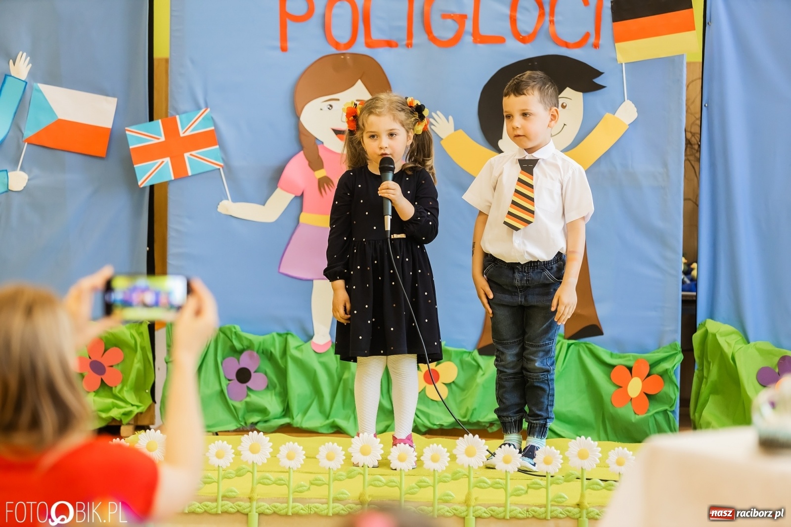 Zdjęcie w galerii na portalu naszraciborz.pl: Mali Poligloci w Przedszkolu nr 11 wiadomości z regionu