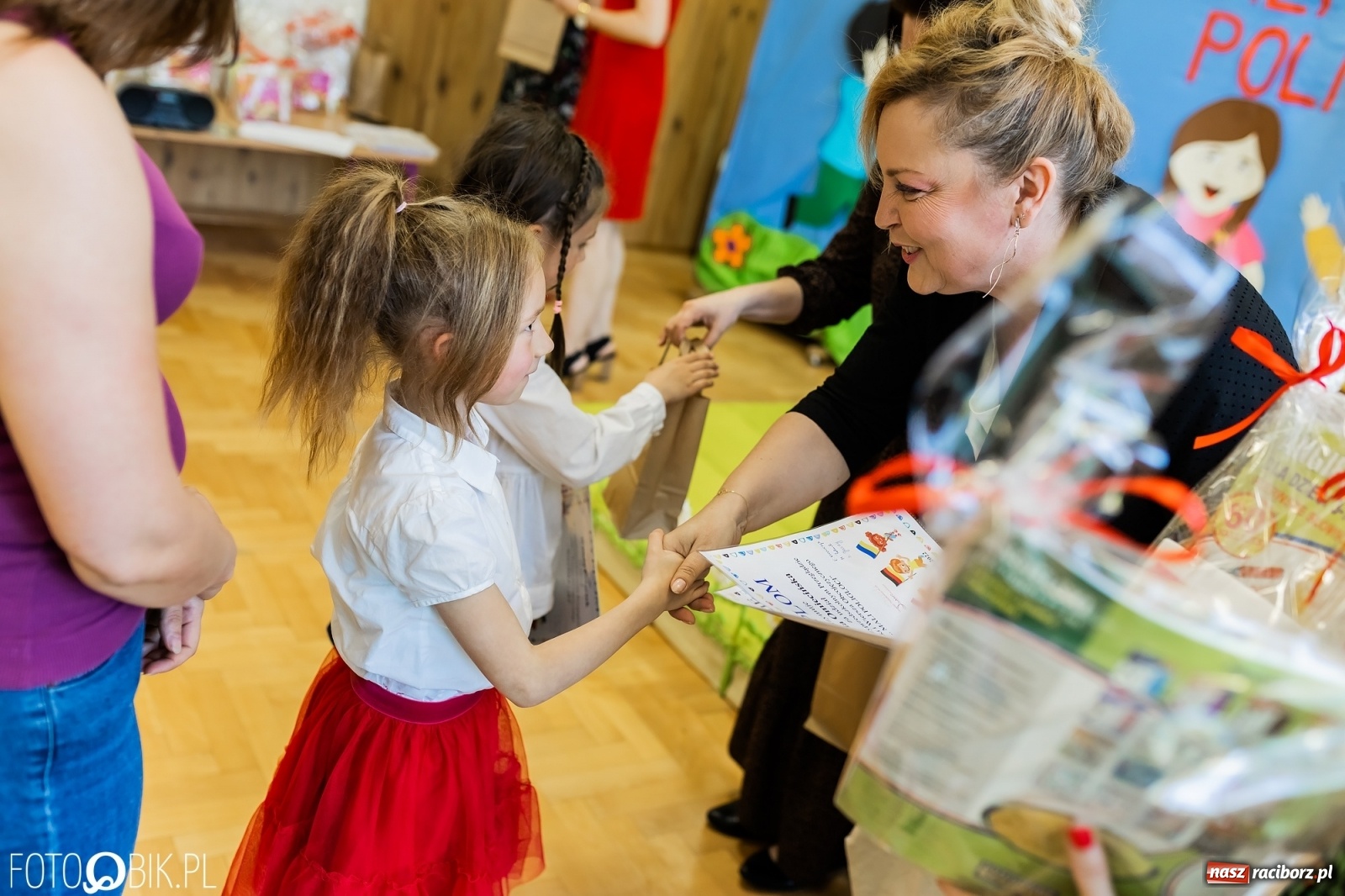 Zdjęcie w galerii na portalu naszraciborz.pl: Mali Poligloci w Przedszkolu nr 11 wiadomości z regionu