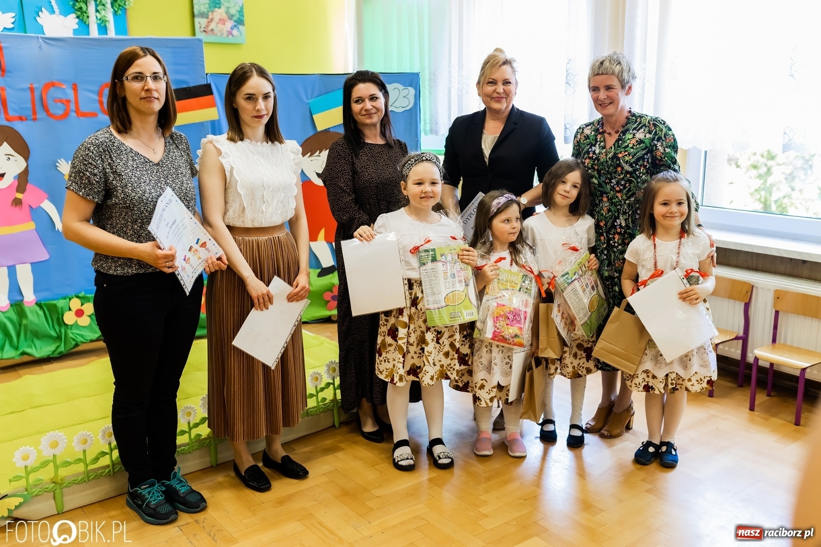Zdjęcie w galerii na portalu naszraciborz.pl: Mali Poligloci w Przedszkolu nr 11 wiadomości z regionu
