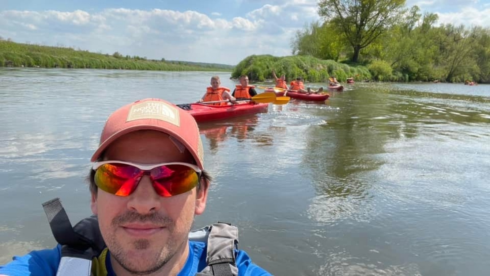 Zdjęcie w galerii na portalu naszraciborz.pl: Pływające śmieciarki na Odrze. Ekologiczna akcja w Raciborzu [FOTO] wiadomości z regionu