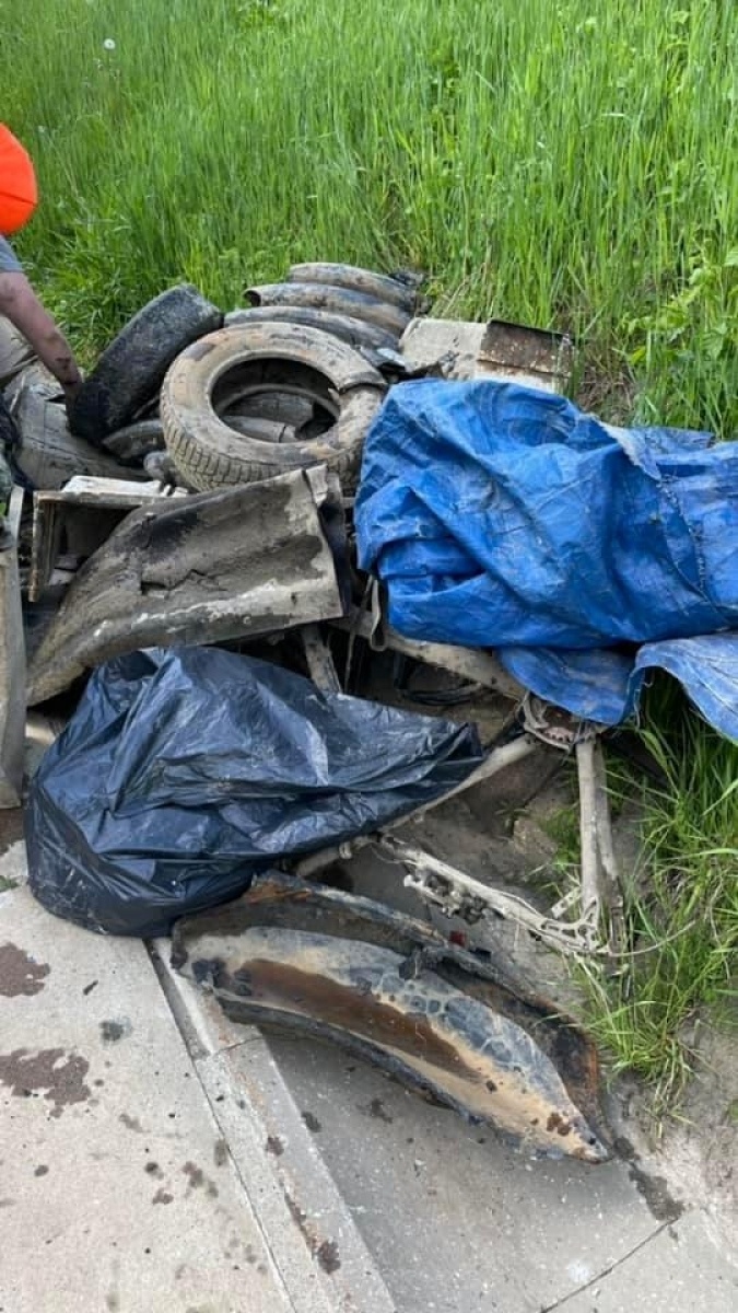 Zdjęcie w galerii na portalu naszraciborz.pl: Pływające śmieciarki na Odrze. Ekologiczna akcja w Raciborzu [FOTO] wiadomości z regionu