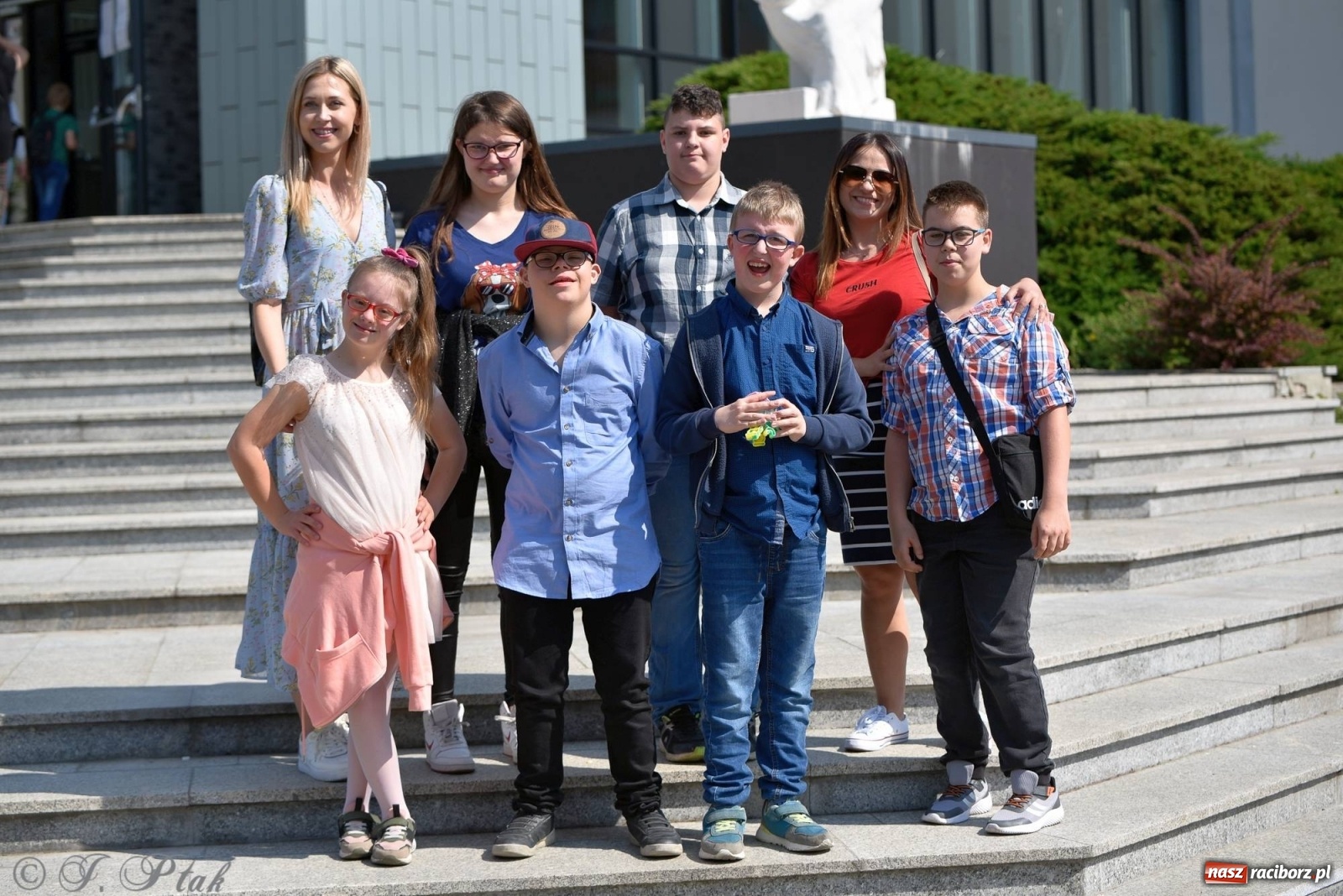 Zdjęcie w galerii na portalu naszraciborz.pl: Wyjątkowi goście w murach szkoły muzycznej [FOTO i WIDEO] wiadomości z regionu