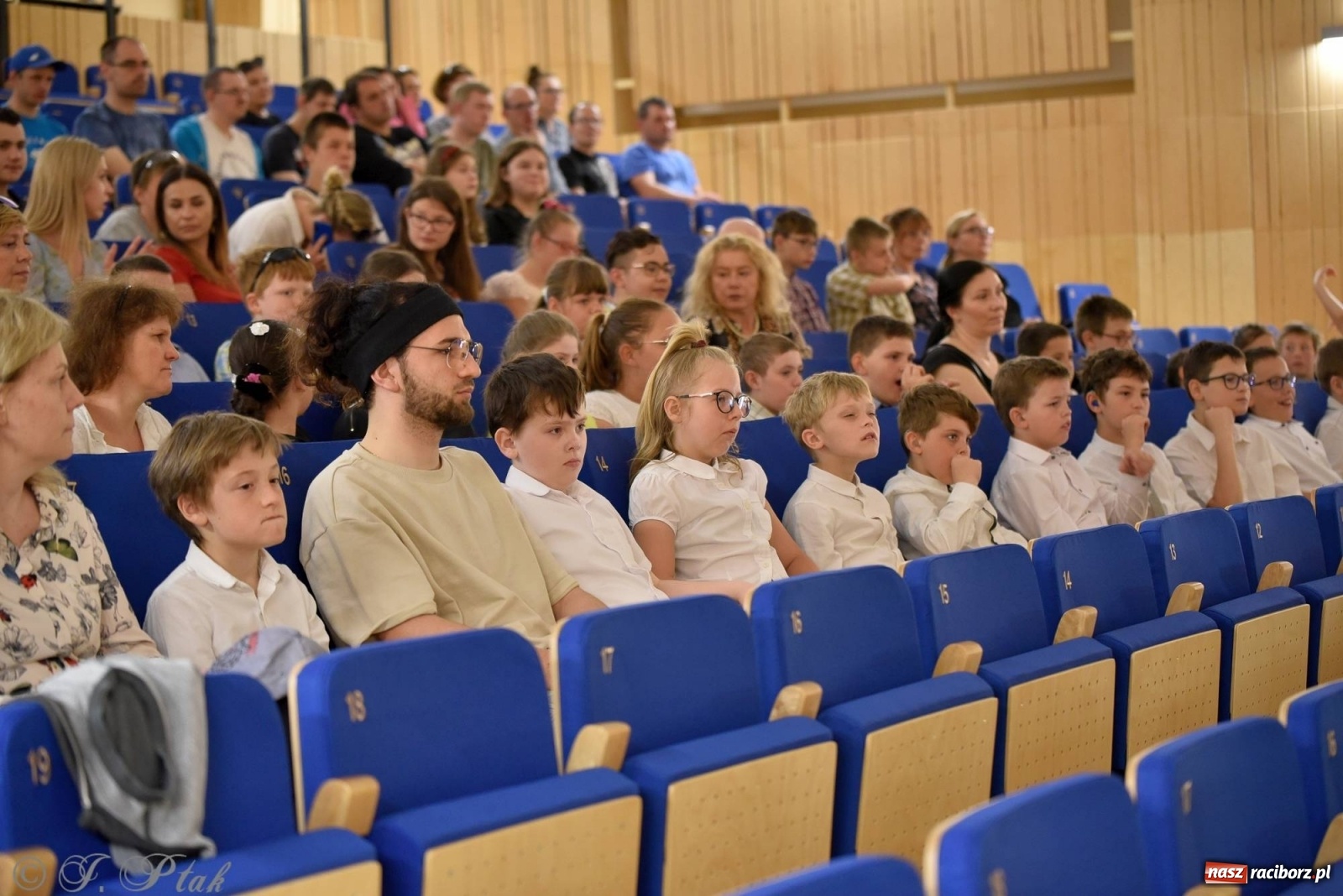 Zdjęcie w galerii na portalu naszraciborz.pl: Wyjątkowi goście w murach szkoły muzycznej [FOTO i WIDEO] wiadomości z regionu