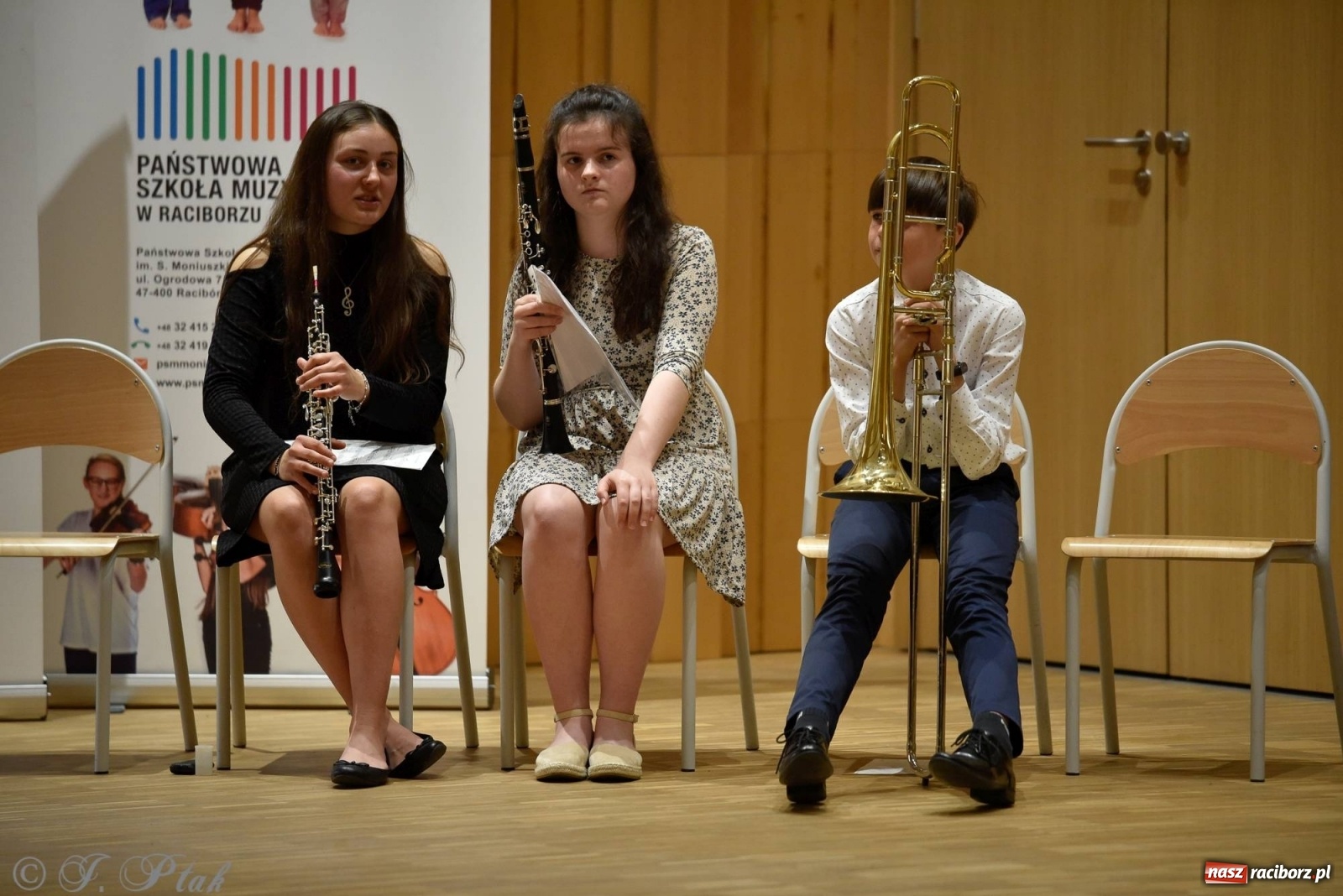 Zdjęcie w galerii na portalu naszraciborz.pl: Wyjątkowi goście w murach szkoły muzycznej [FOTO i WIDEO] wiadomości z regionu