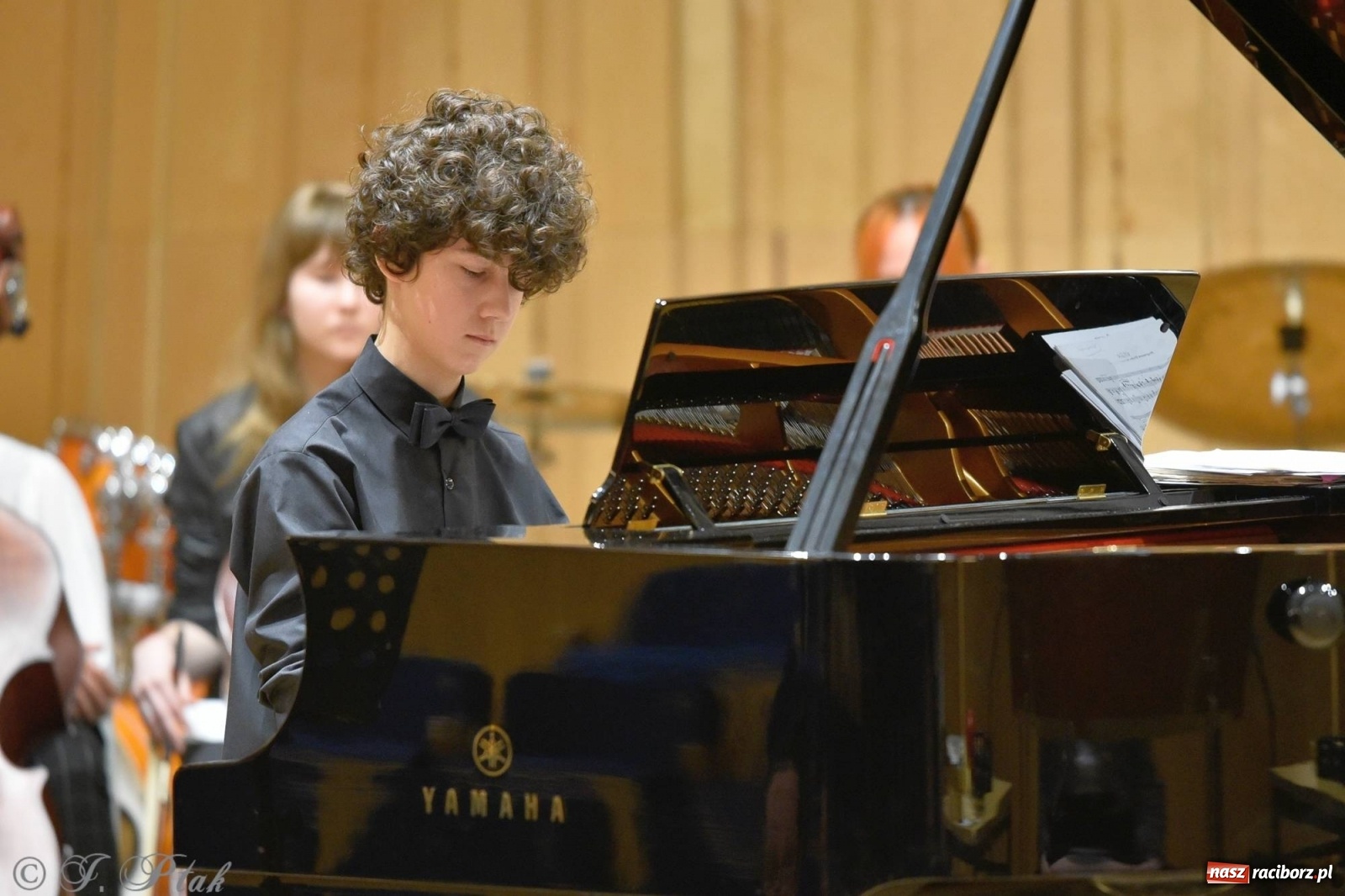Zdjęcie w galerii na portalu naszraciborz.pl: Wyjątkowi goście w murach szkoły muzycznej [FOTO i WIDEO] wiadomości z regionu