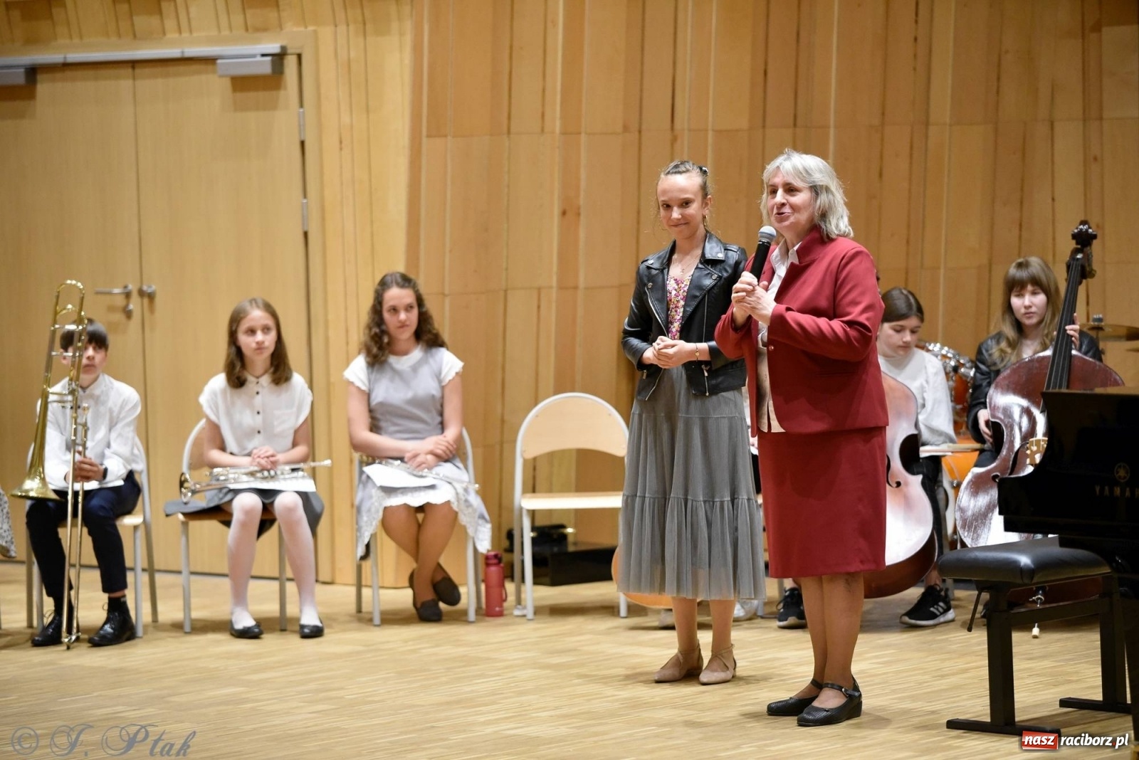 Zdjęcie w galerii na portalu naszraciborz.pl: Wyjątkowi goście w murach szkoły muzycznej [FOTO i WIDEO] wiadomości z regionu