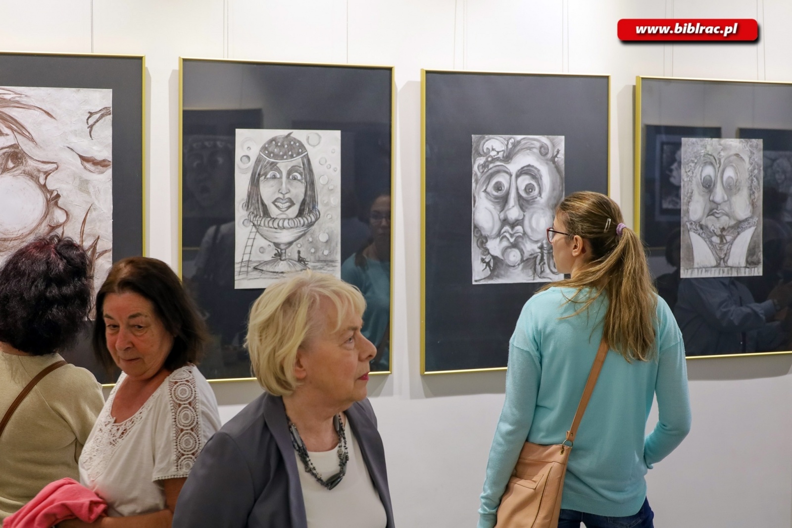 Zdjęcie w galerii na portalu naszraciborz.pl: Wernisaż wystawy Gęby i Gębory Bernadety Długosz-Włodarczyk wiadomości z regionu