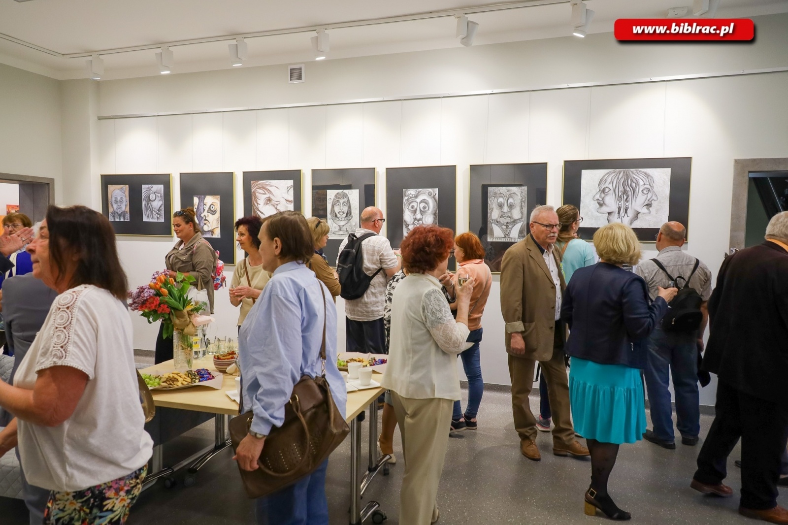Zdjęcie w galerii na portalu naszraciborz.pl: Wernisaż wystawy Gęby i Gębory Bernadety Długosz-Włodarczyk wiadomości z regionu