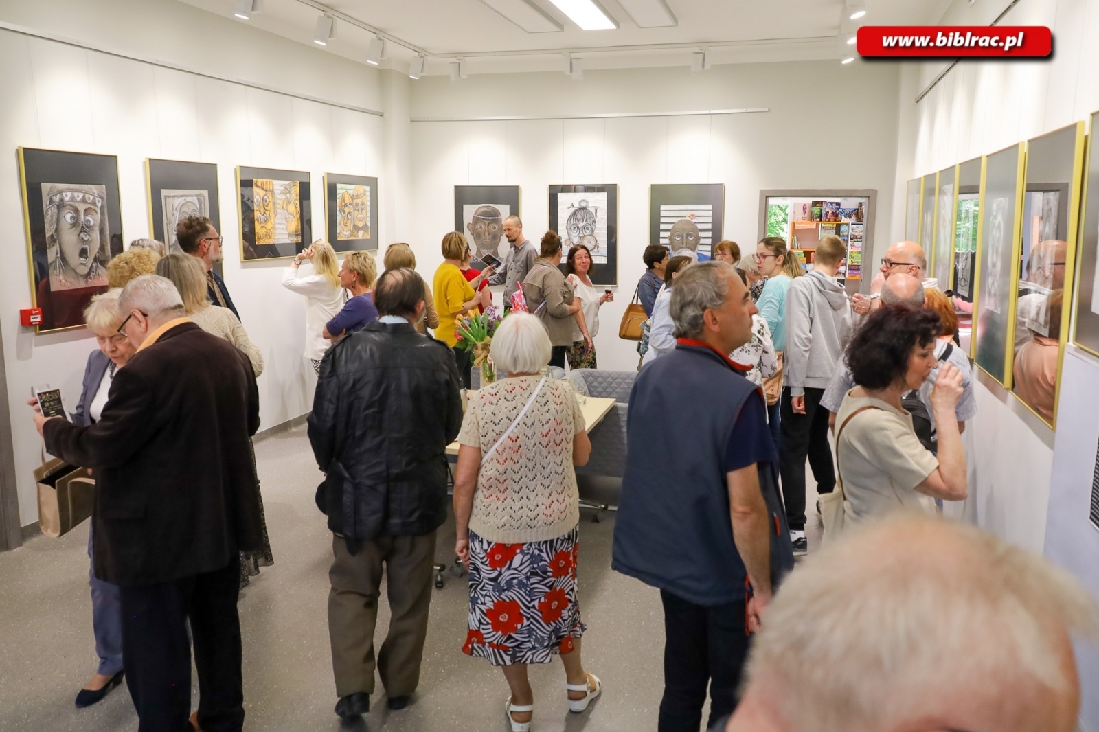 Zdjęcie w galerii na portalu naszraciborz.pl: Wernisaż wystawy Gęby i Gębory Bernadety Długosz-Włodarczyk wiadomości z regionu