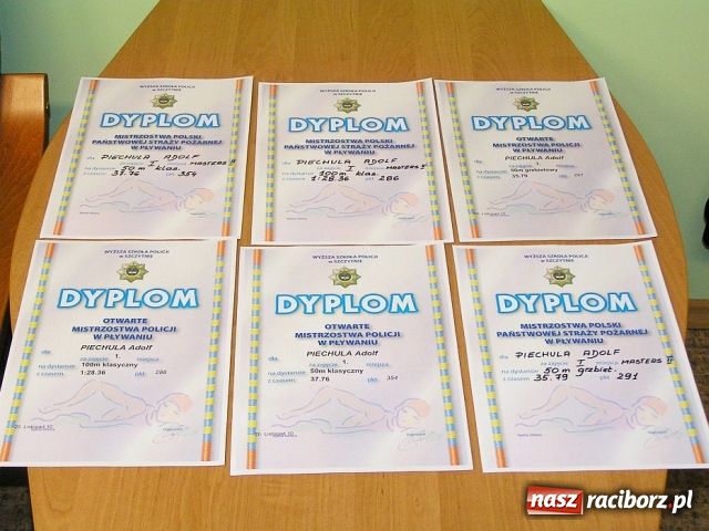 Zdjęcie w galerii na portalu naszraciborz.pl: Przywiózł sześć złotych medali wiadomości z regionu