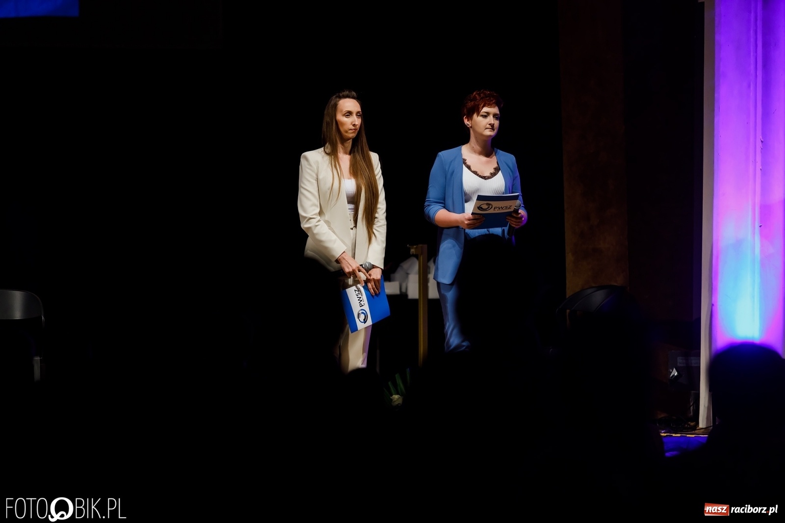 Zdjęcie w galerii na portalu naszraciborz.pl: Czepkowanie studentek pielęgniarstwa raciborskiej PWSZ [FOTO i WIDEO] wiadomości z regionu