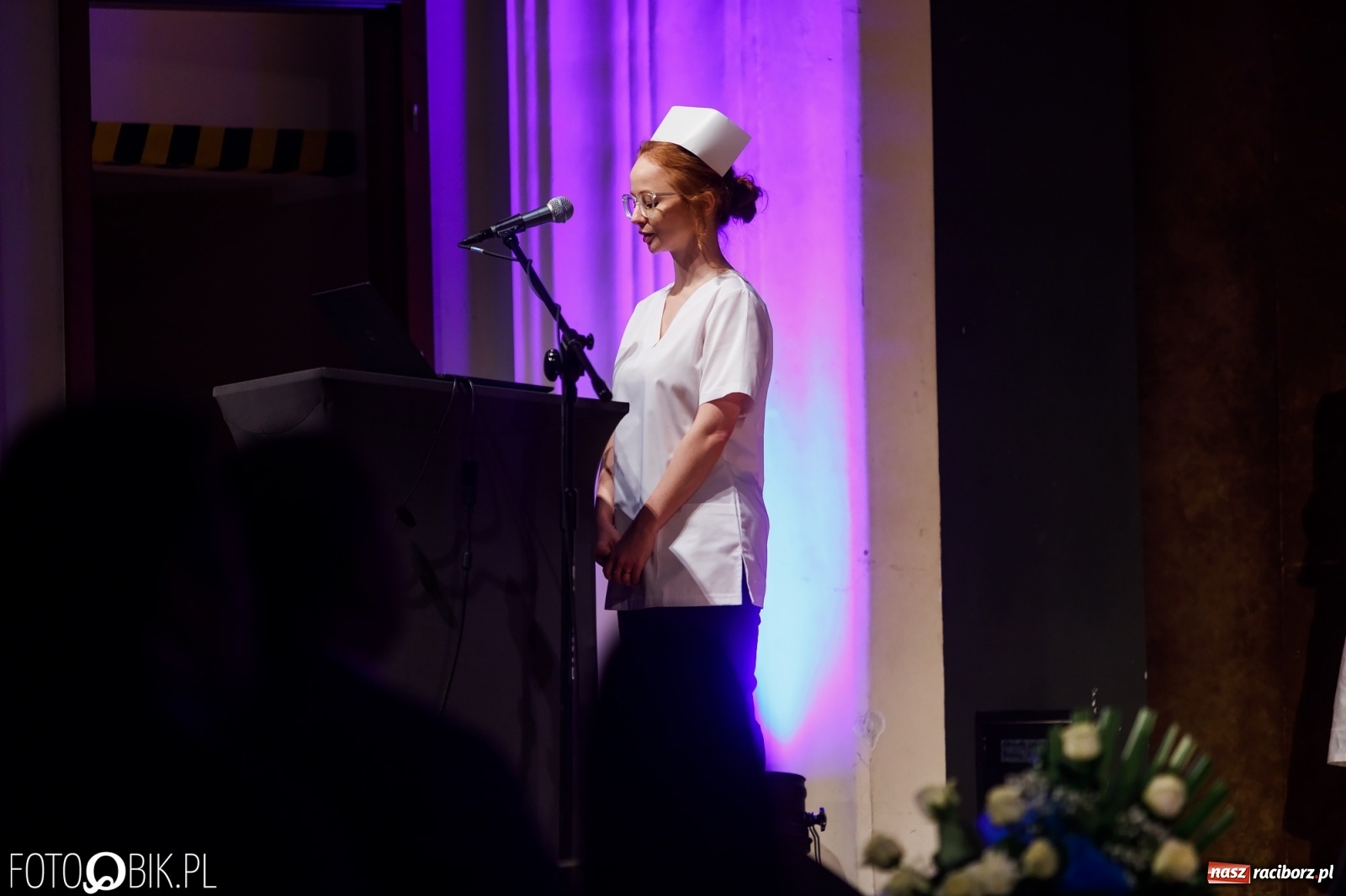 Zdjęcie w galerii na portalu naszraciborz.pl: Czepkowanie studentek pielęgniarstwa raciborskiej PWSZ [FOTO i WIDEO] wiadomości z regionu