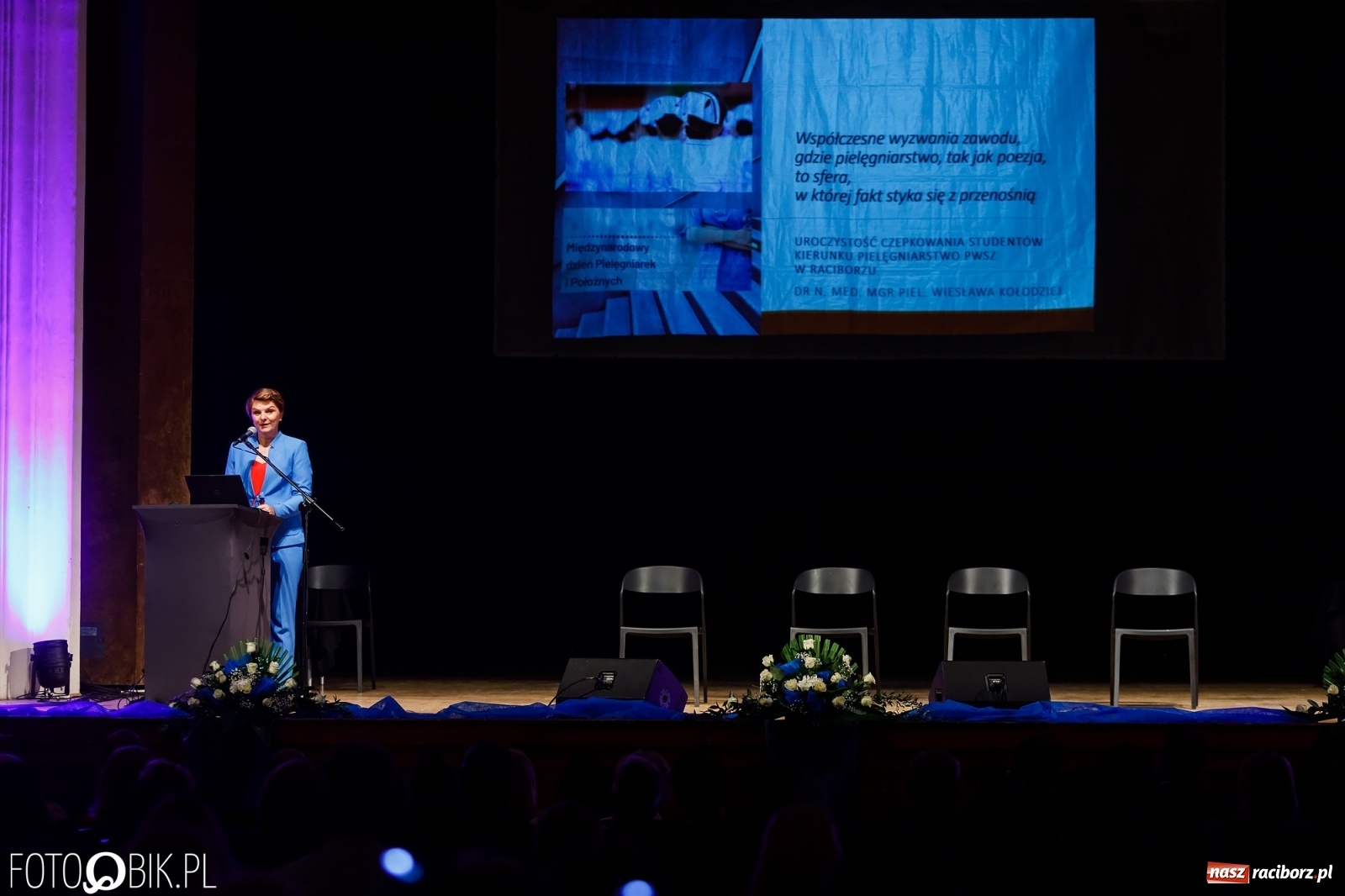 Zdjęcie w galerii na portalu naszraciborz.pl: Czepkowanie studentek pielęgniarstwa raciborskiej PWSZ [FOTO i WIDEO] wiadomości z regionu