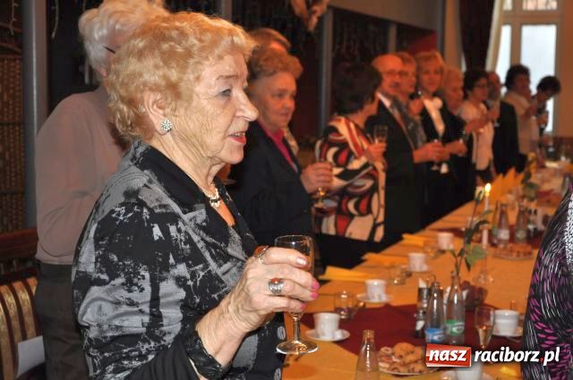 Zdjęcie w galerii na portalu naszraciborz.pl: Seniorzy dostali po grosiku... wiadomości z regionu