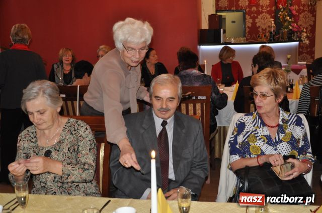 Zdjęcie w galerii na portalu naszraciborz.pl: Seniorzy dostali po grosiku... wiadomości z regionu