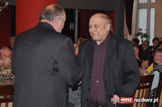 Zdjęcie w galerii na portalu naszraciborz.pl: Seniorzy dostali po grosiku... wiadomości z regionu