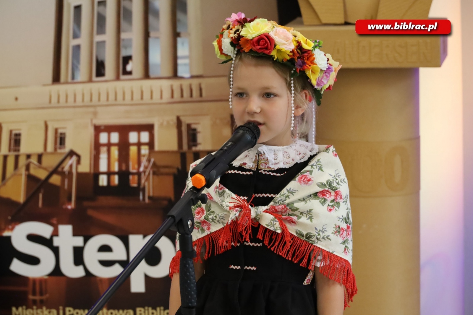 Zdjęcie w galerii na portalu naszraciborz.pl: Ślonsko godka w raciborskiej bibliotece wiadomości z regionu