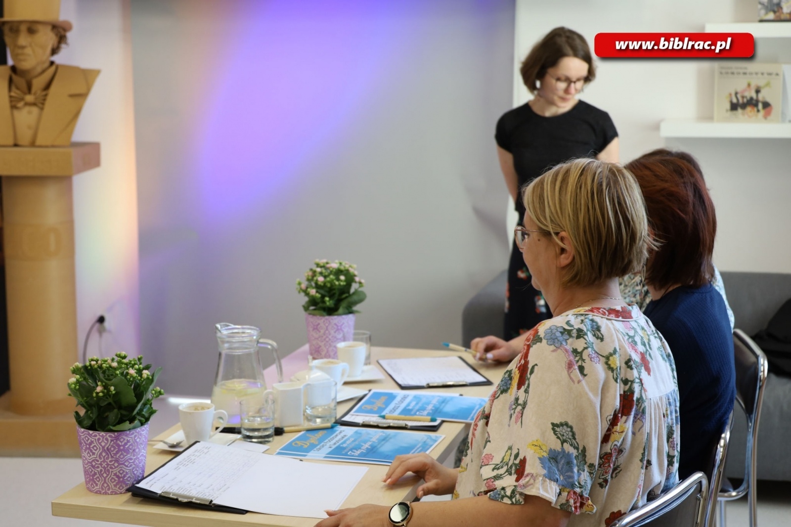 Zdjęcie w galerii na portalu naszraciborz.pl: Ślonsko godka w raciborskiej bibliotece wiadomości z regionu