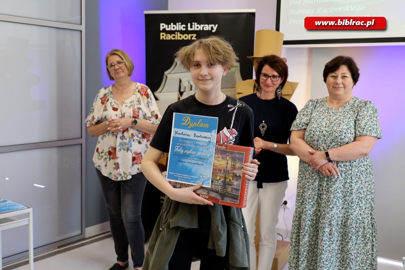 Zdjęcie w galerii na portalu naszraciborz.pl: Ślonsko godka w raciborskiej bibliotece wiadomości z regionu