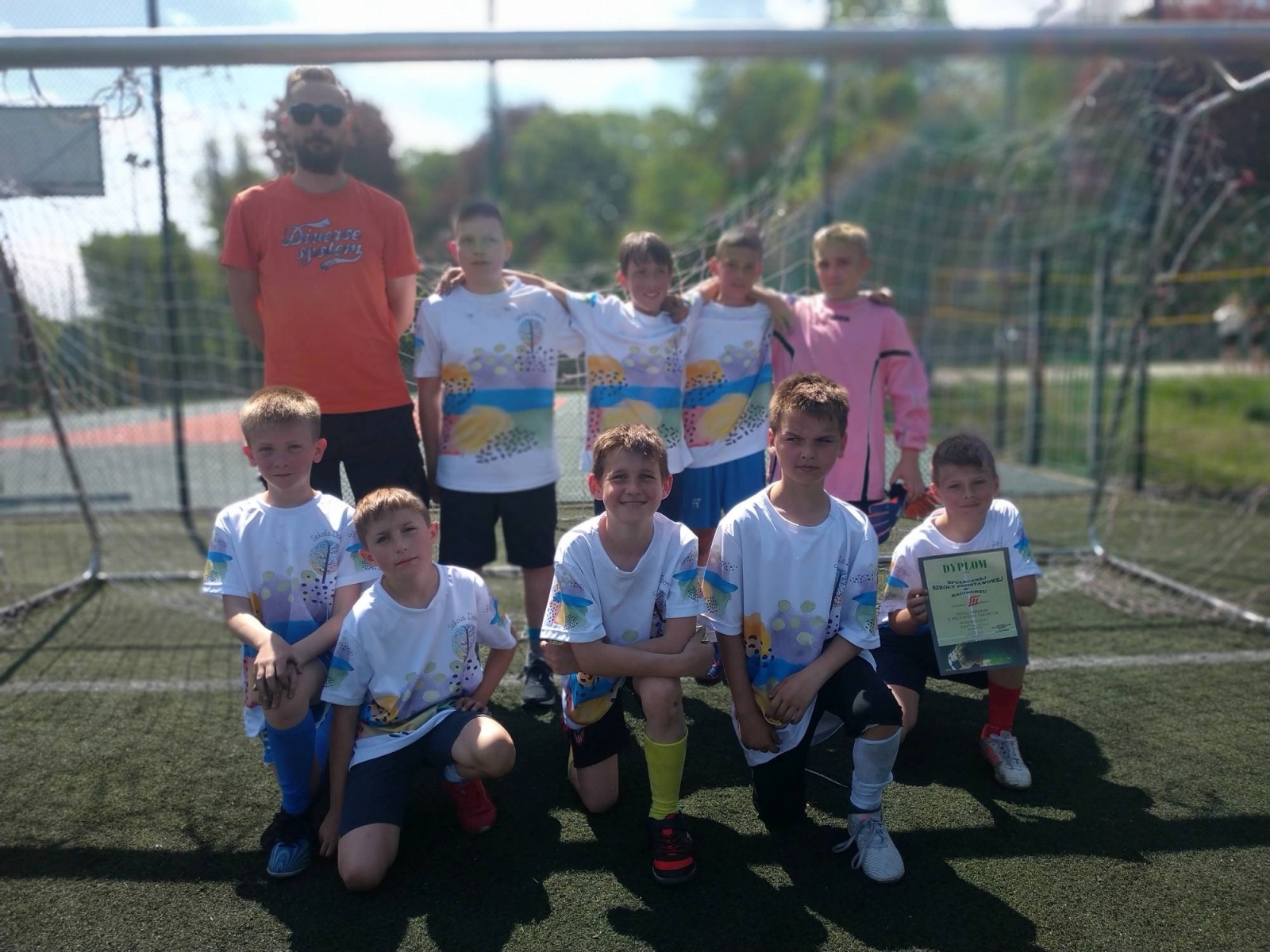 Zdjęcie w galerii na portalu naszraciborz.pl: Futboliści z SP 18 i Krzanowic najlepsi w Igrzyskach Dzieci wiadomości z regionu