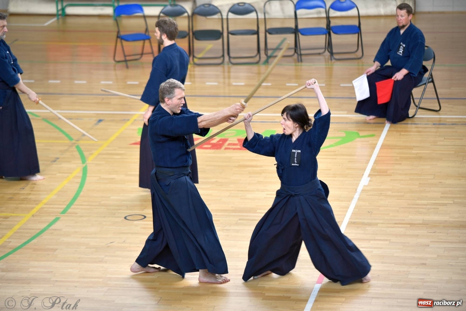 Zdjęcie w galerii na portalu naszraciborz.pl: W arenie przy Łąkowej trwają mistrzostwa Polski w Jodo i Iaido [FOTO] wiadomości z regionu